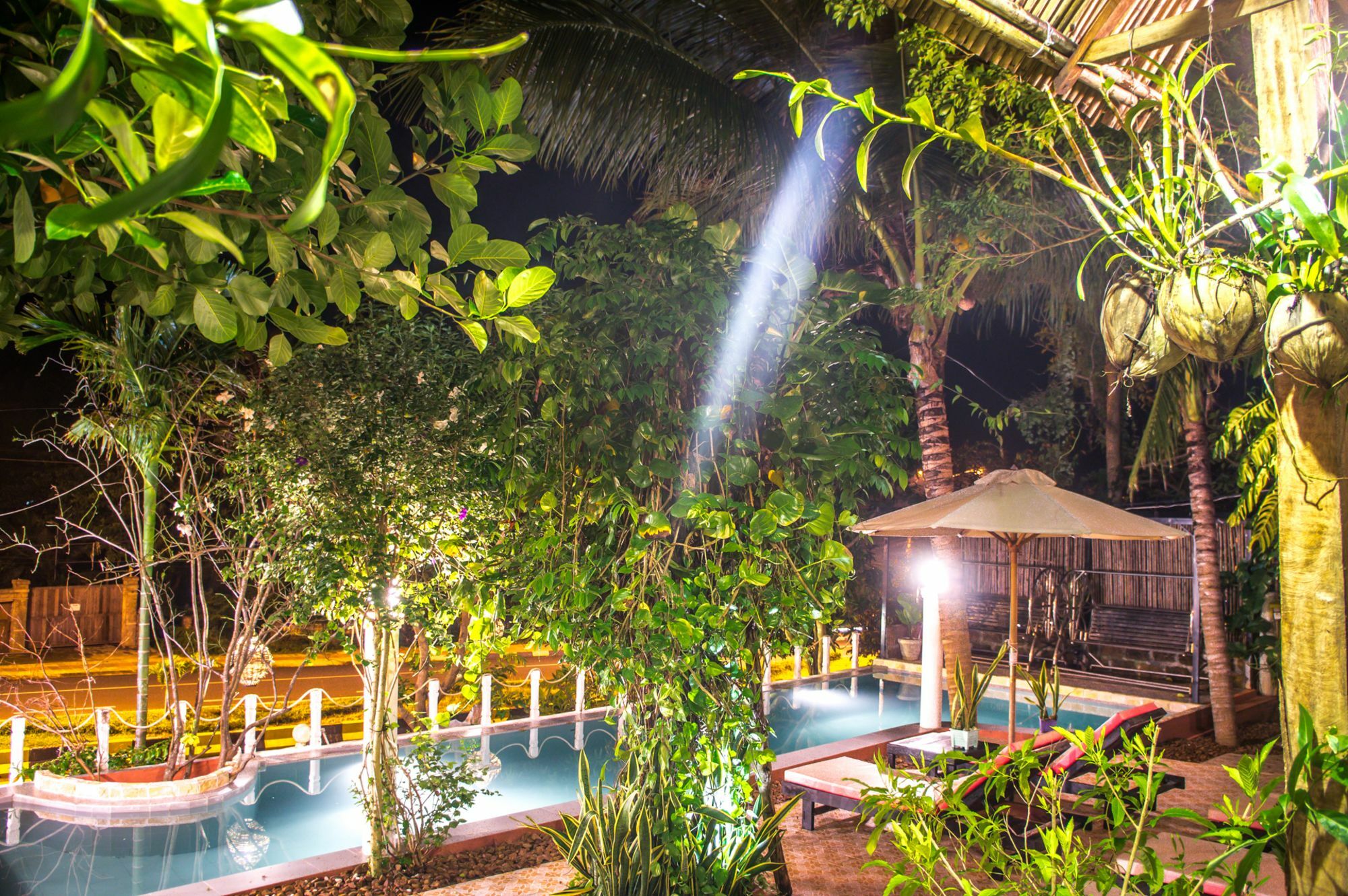 Hotel Tropical Hill Kep Cambodia Extérieur photo