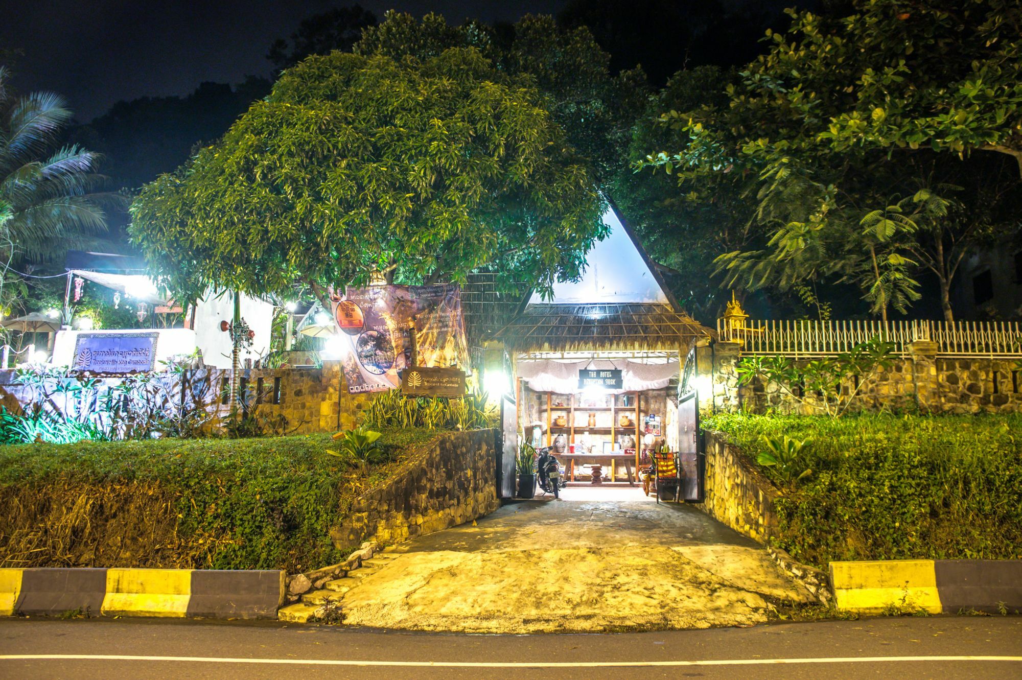Hotel Tropical Hill Kep Cambodia Extérieur photo